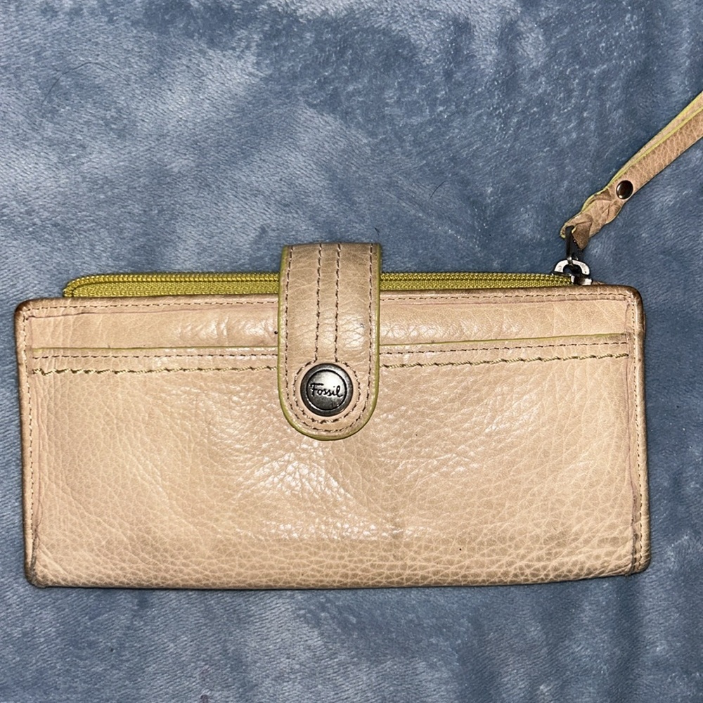 Fossil Soft Genuine Leather “What Vintage Are You?” Wallet